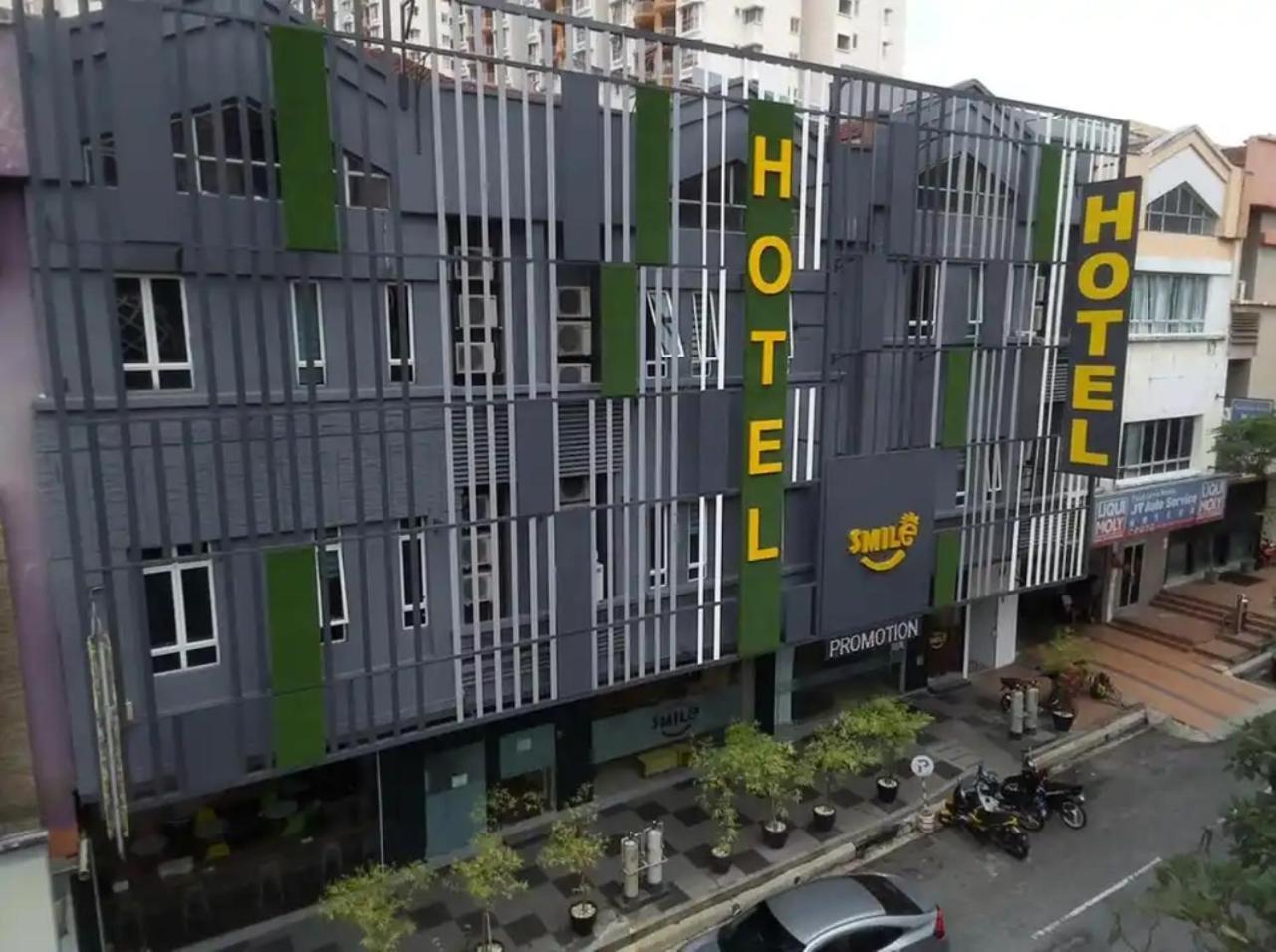 Smile Hotel Wangsa Maju Kuala Lumpur Exterior photo