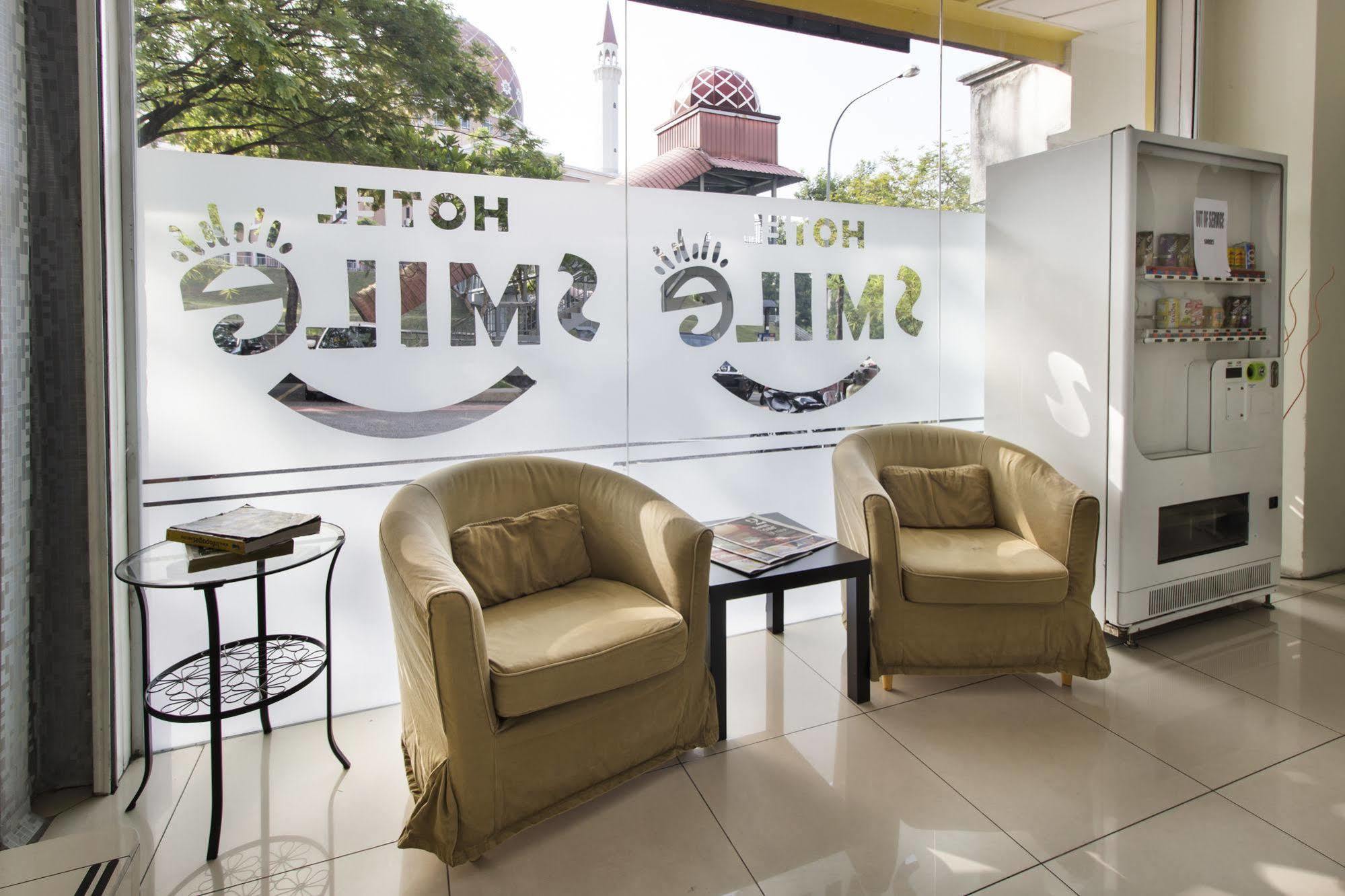 Smile Hotel Wangsa Maju Kuala Lumpur Exterior photo