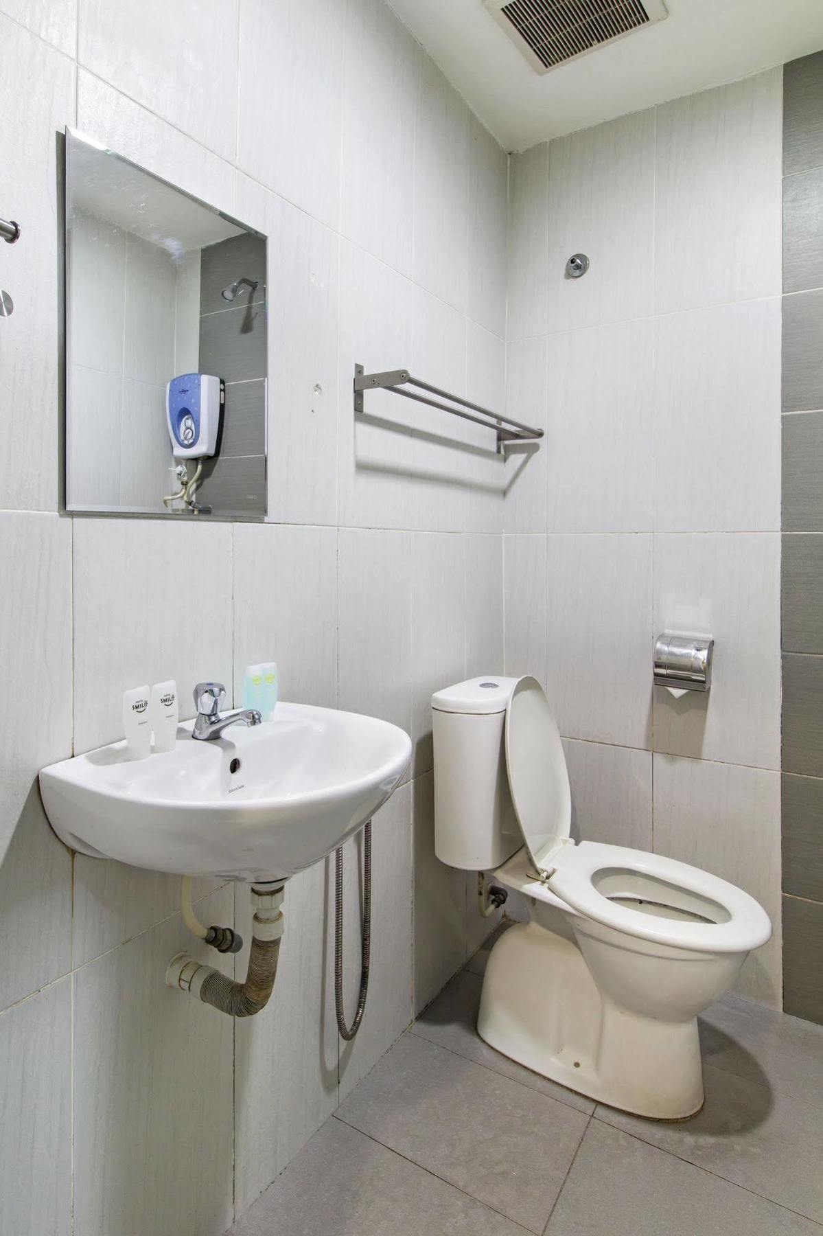 Smile Hotel Wangsa Maju Kuala Lumpur Exterior photo